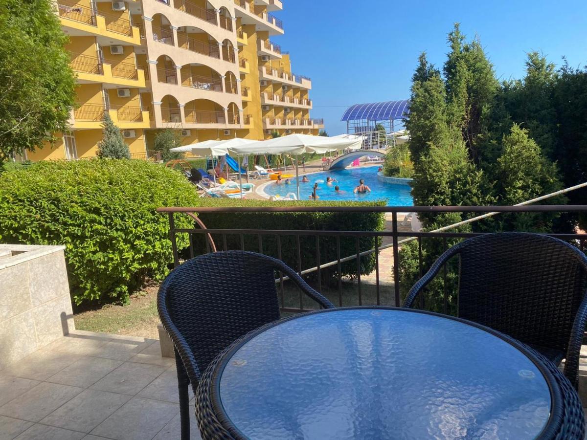 Midia Grand Resort, Terrassen Paradies Apartment 阿赫洛伊 外观 照片